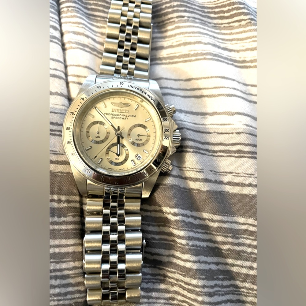 Invicta Speedway Chronograph